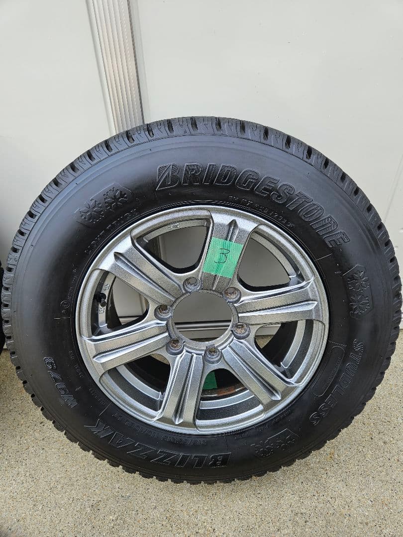 カムロード専用スタッドレス・ホイールセット