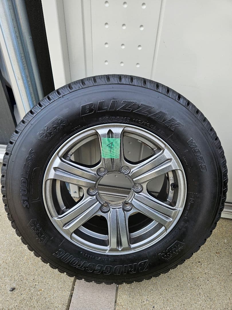 カムロード専用スタッドレス・ホイールセット