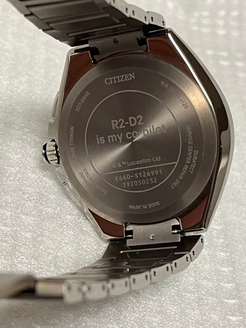 シチズン アテッサ エコドライブ電波時計 スターウォーズ R2-D2限定モデル