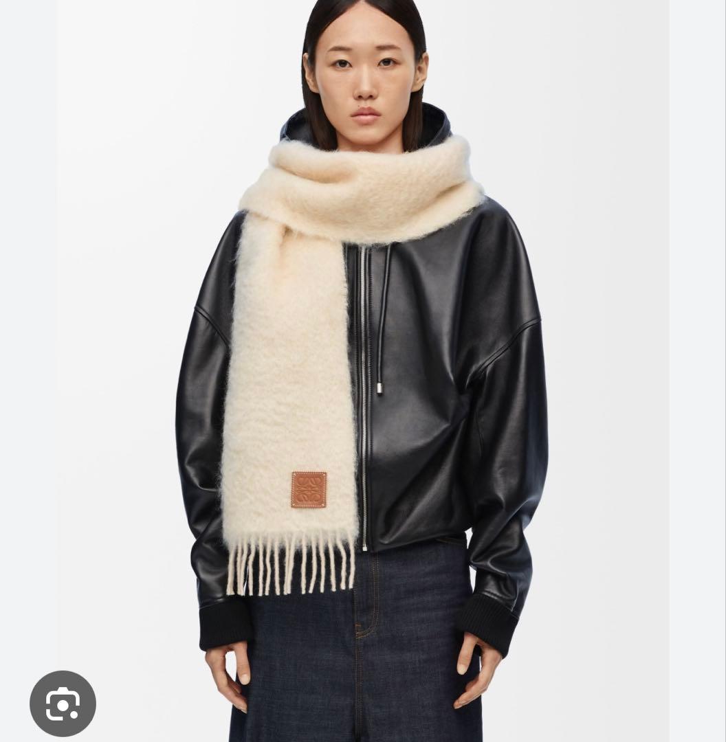 LOEWE モヘヤウールマフラー　ホワイト　アイボリー