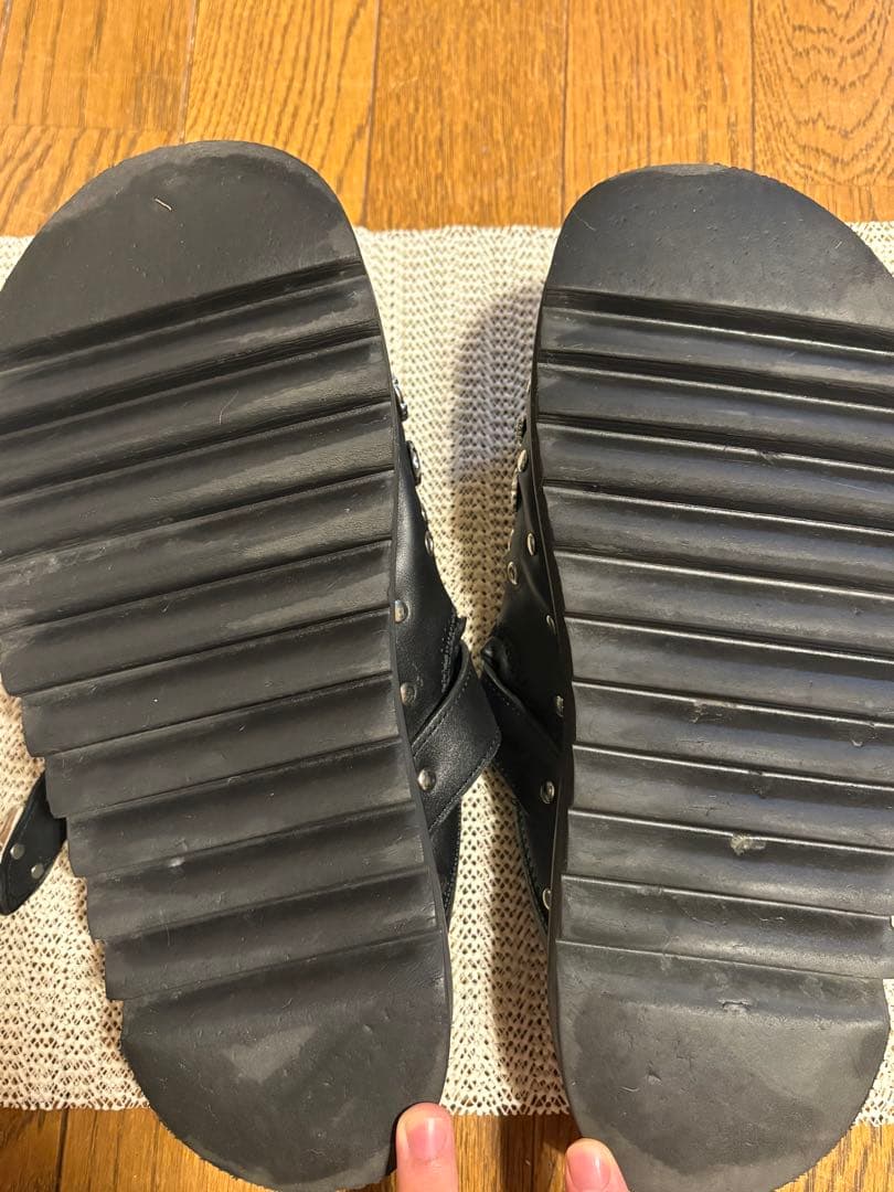 TOGA VIRILIS ブラック サンダル メタル サボ クロッグ