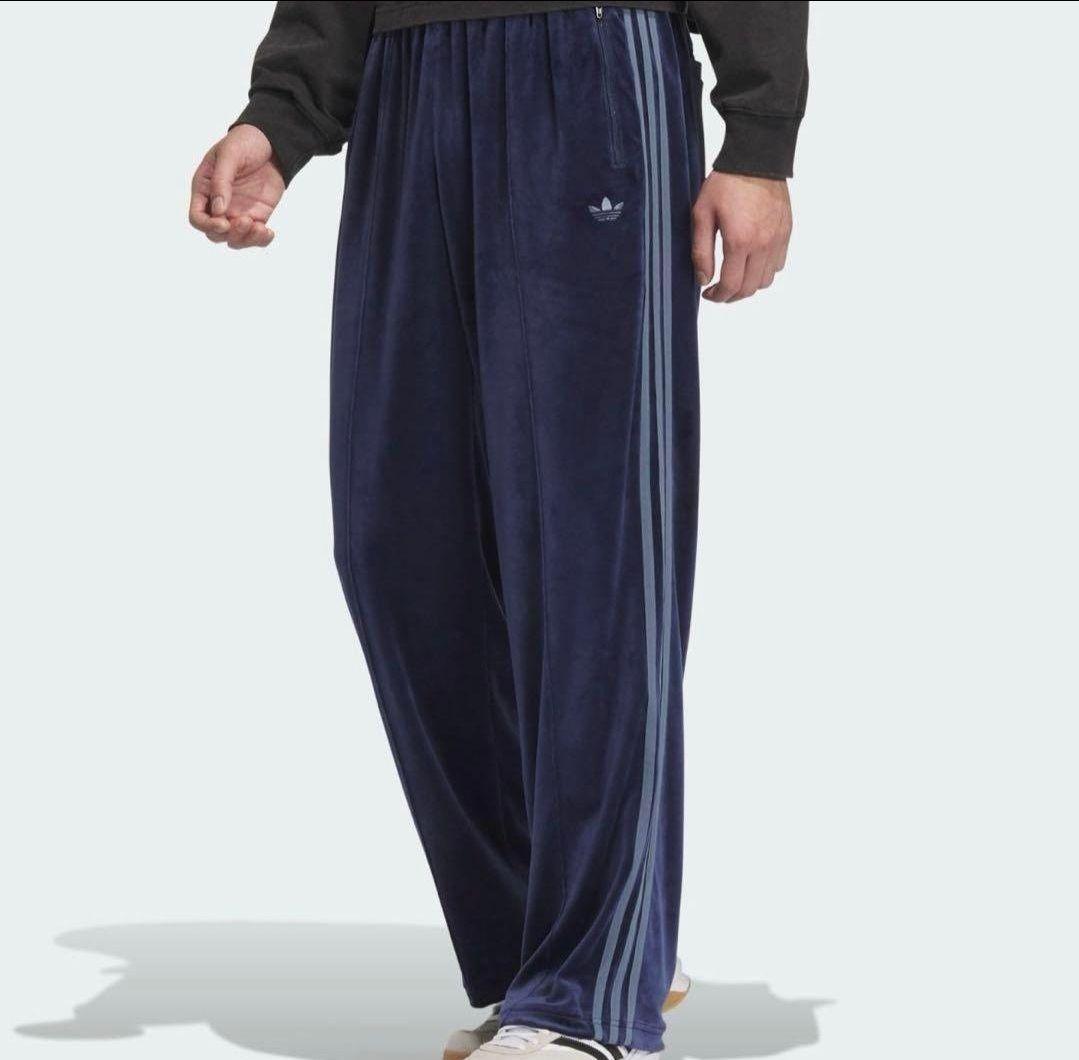 E:FIRST着用　adidas original ベロアジャケット