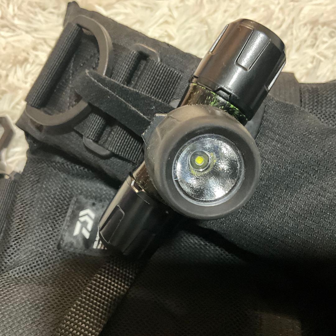 ５回未満オマケ付　DAIWA ダイワ　DF-6122 ベンチクールゲームベストV