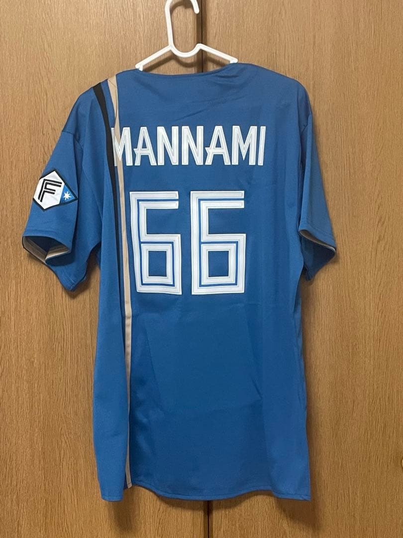 北海道日本ハムファイターズ ユニフォーム MANNAMI 66 Mサイズ