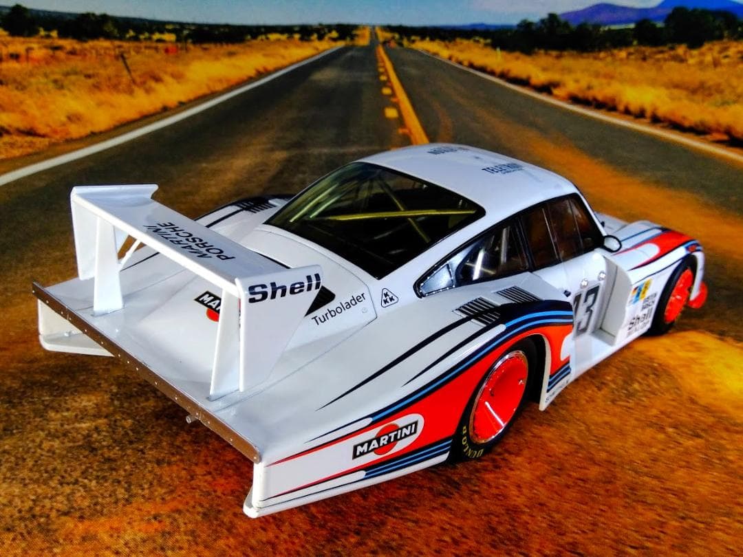 【れんれん❢❢】1/18 ポルシェ 935 “MOBYDICK” ル・マン