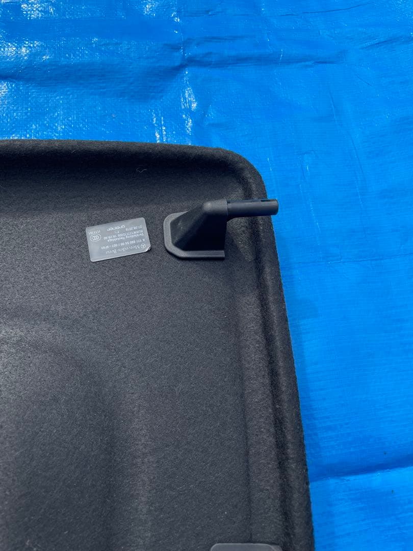 メルセデスベンツ 純正 W177 Aクラス トノカバー