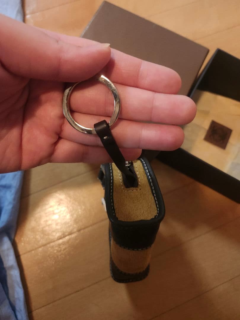 LOEWE ミニバッグ型キーケース ベージュ ブラック