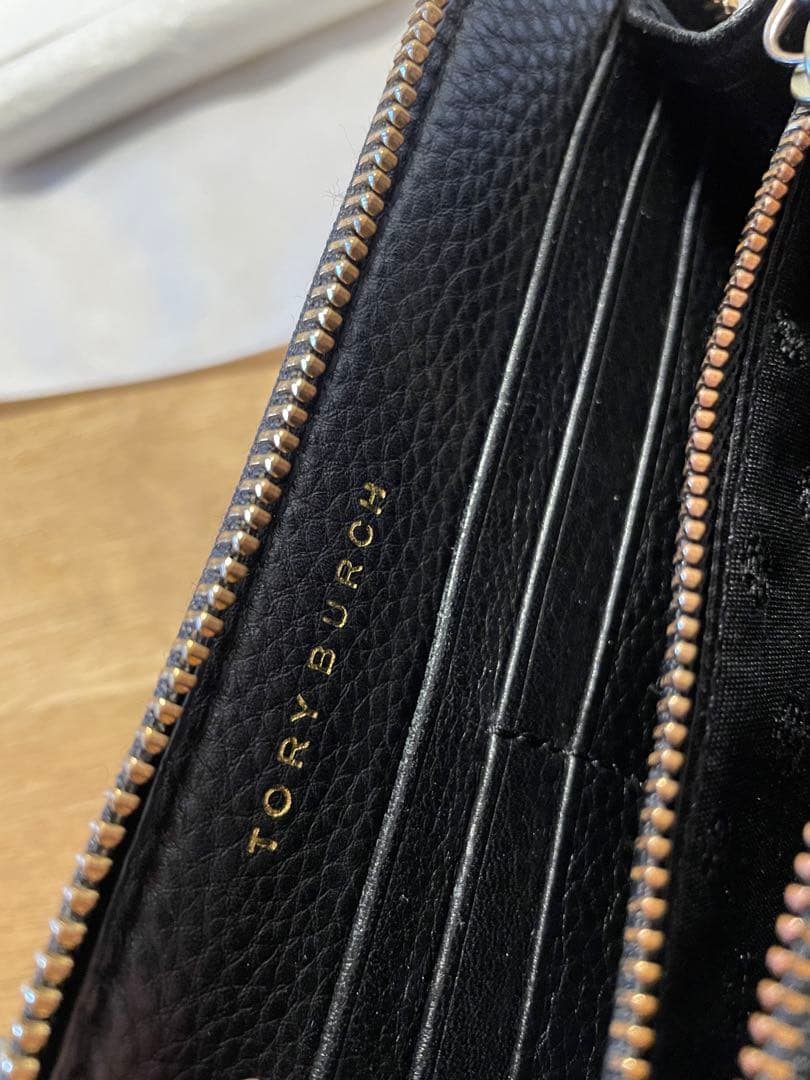 【美品】Tory Burch ブラックレザー長財布