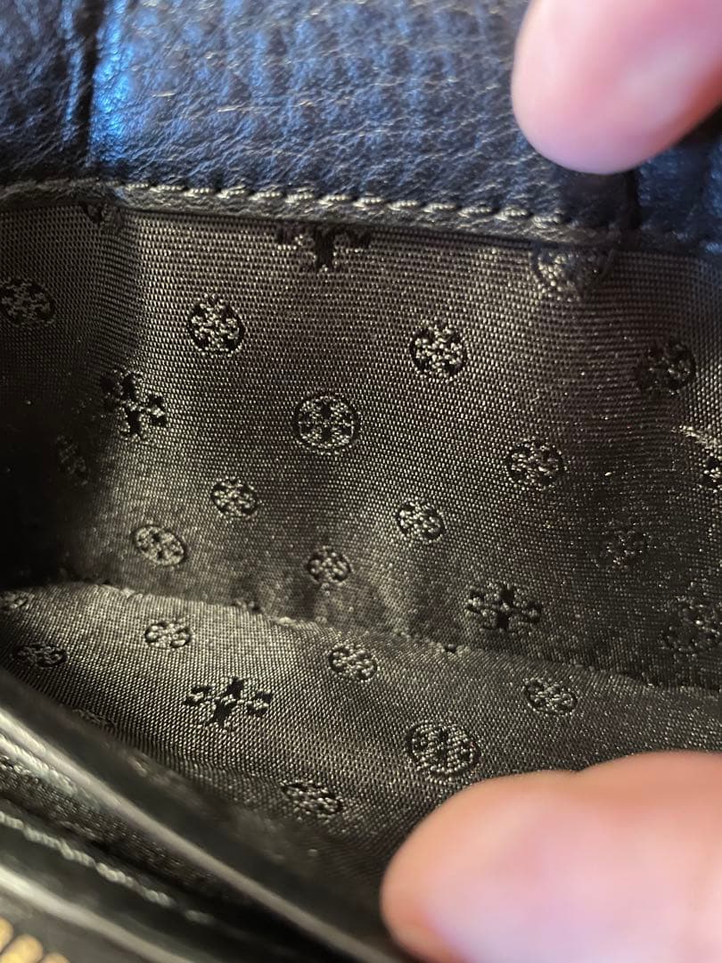 【美品】Tory Burch ブラックレザー長財布