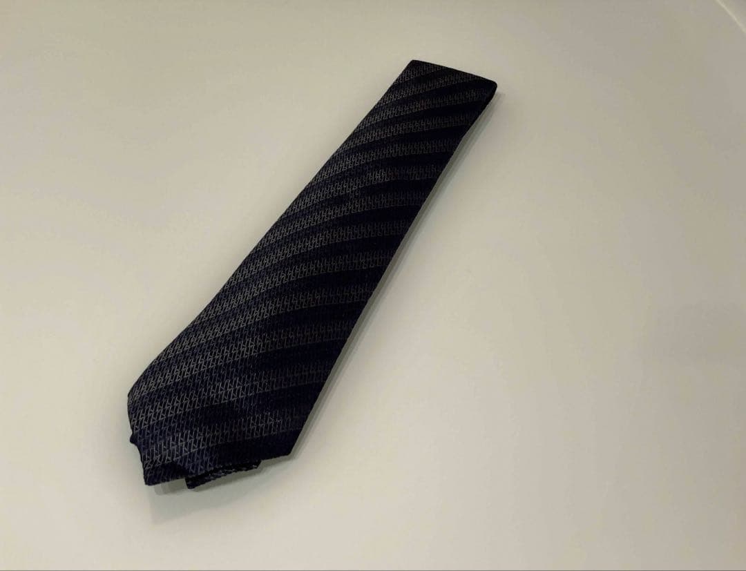 ☆LOUIS VUITTON ルイ・ヴィトン ネクタイ 新品(未使用品)☆