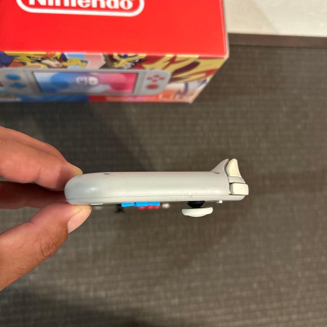 Nintendo Switch Lite ザシアン・ザマゼンタ 箱付き