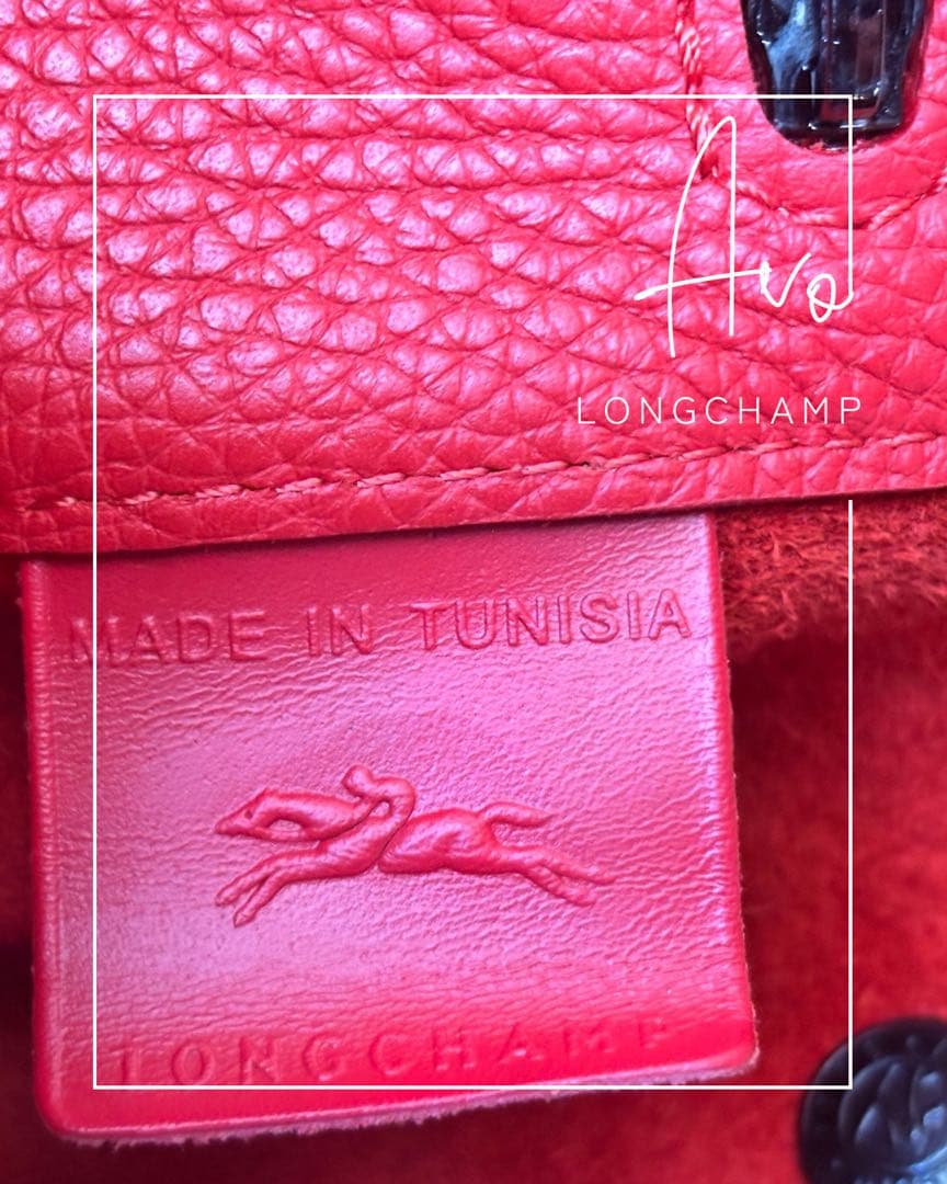 美品 LONGCHAMP 艶やかで上品な赤 しなやかな上質皮革と縫製