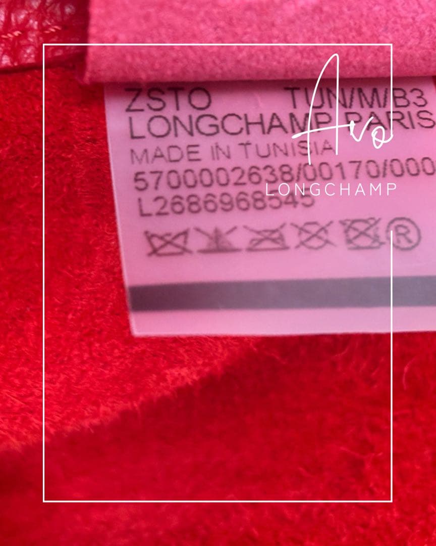 美品 LONGCHAMP 艶やかで上品な赤 しなやかな上質皮革と縫製