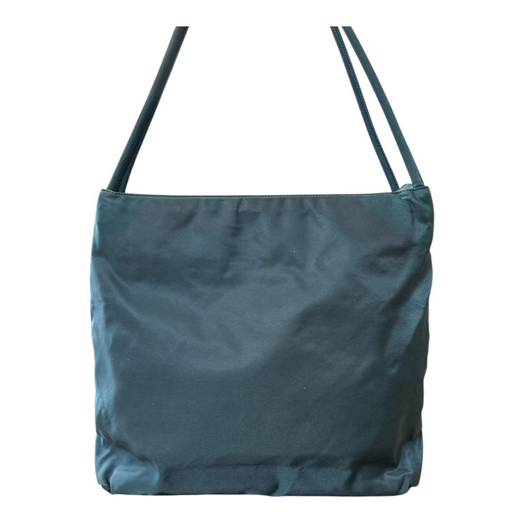 PRADA　プラダ　テスート　トートバッグ　ハンドバッグ　三角ロゴ　白タグ