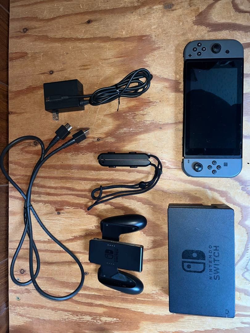 Nintendo Switch & LANアダプター　64GBmicroSD付き