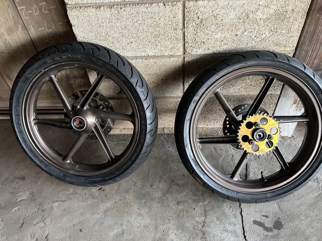 ns1 ホイール　タイヤ溝あり　前後セット　引き取り可能　ns-1