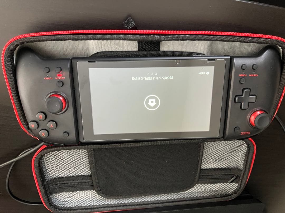 最終値下げSwitch 、グリップコントローラー、専用ケース