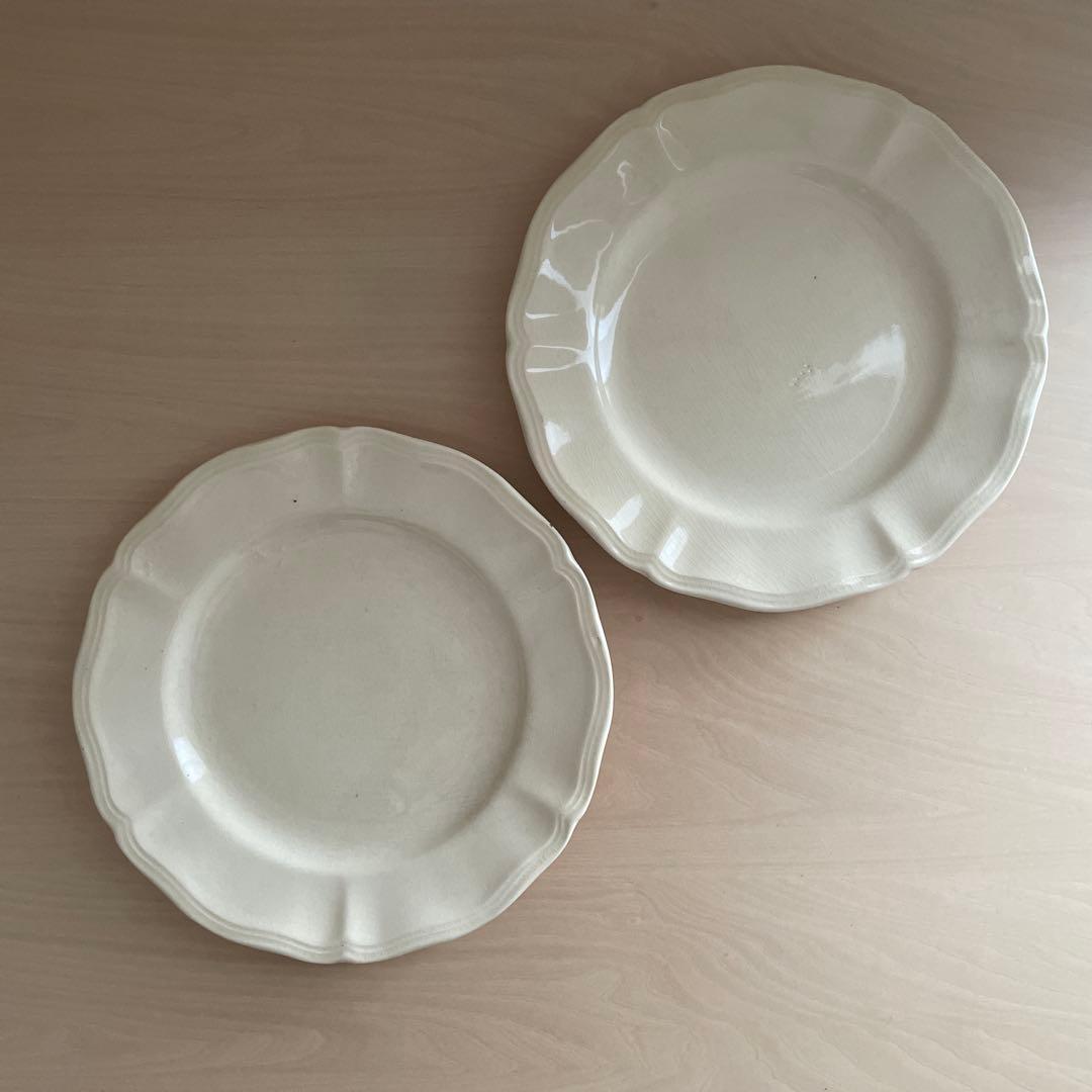 サルグミンヌ　花リムデザート皿