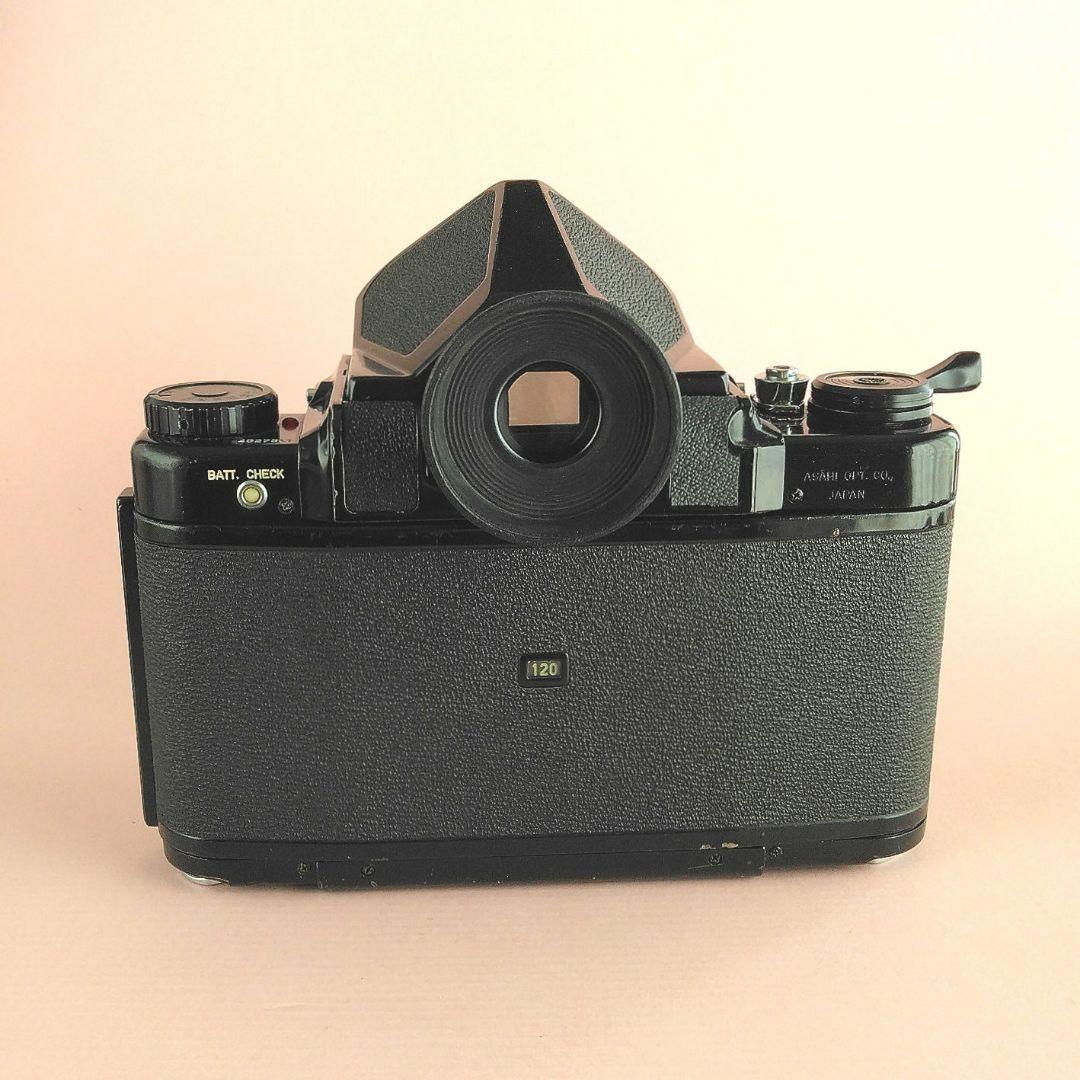 ペンタックス　6 X 7 ボディ！ 部品取り用　とするには美しすぎですが