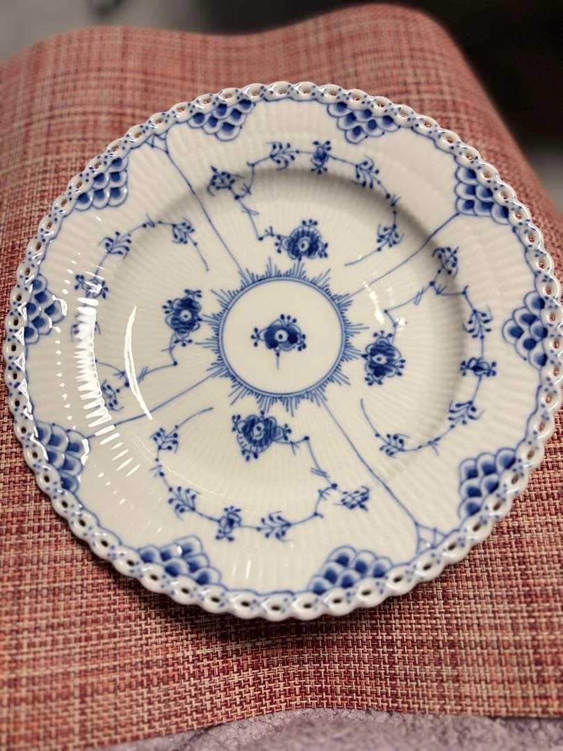 ロイヤルコペンハーゲン ブルーフルーテッドフルレース 中皿 23cm 2枚セット