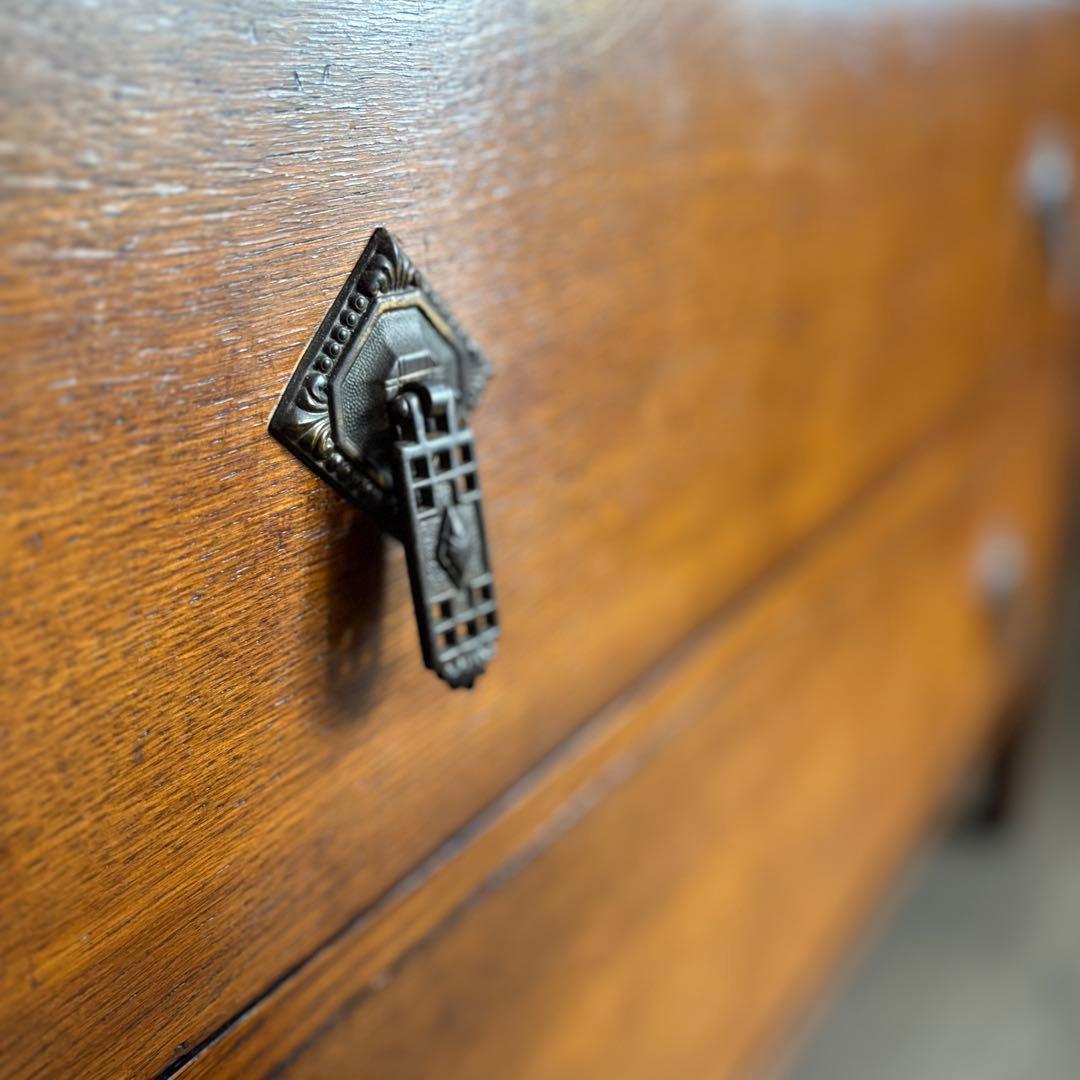 英国アンティーク　イギリスヴィンテージ　コンソールチェスト　サイドボード