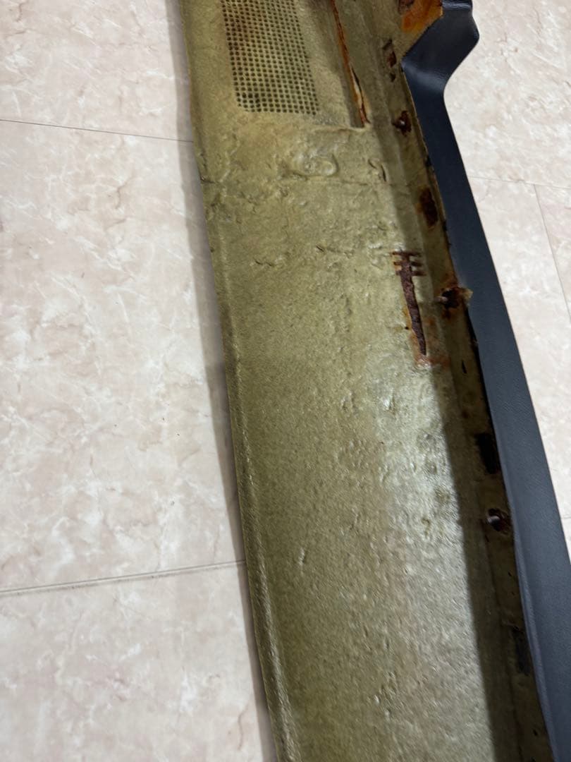 ハコスカ　後期　ダッシュボード　長期保管品　未使用　日産純正