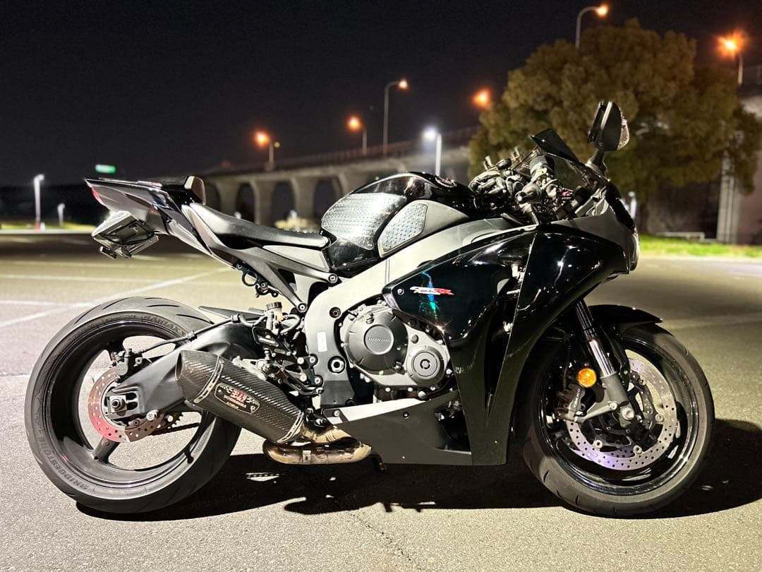 CBR1000RR(sc59) ヨシムラスリップオンマフラー