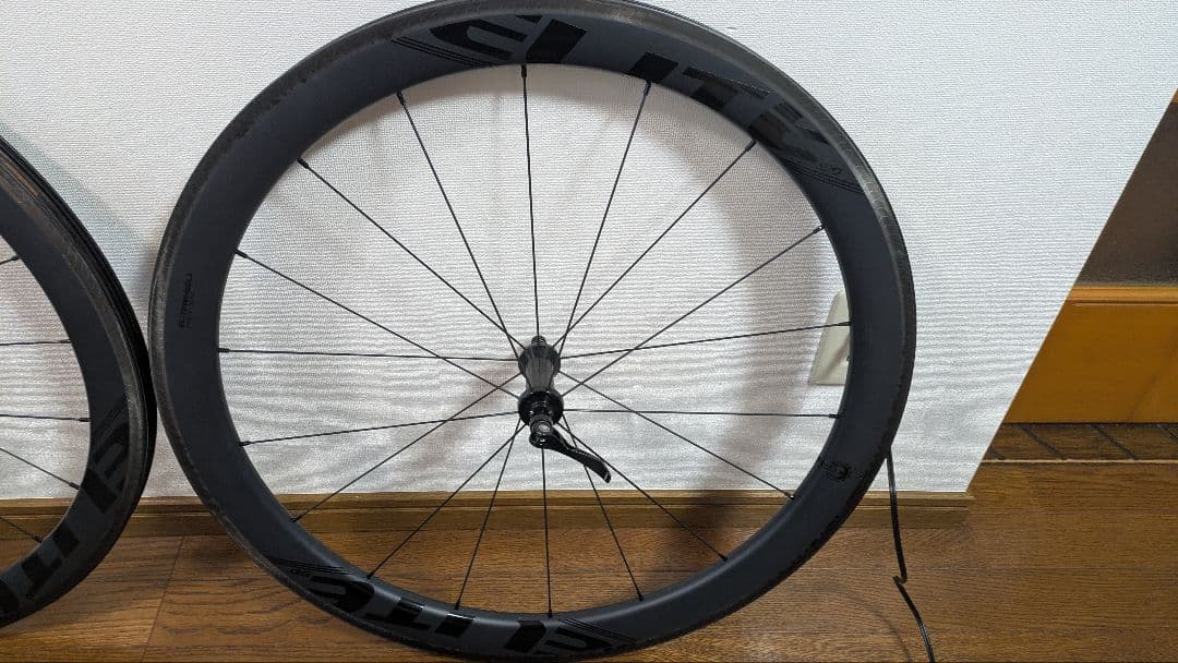 Elitewheels edge50 リムブレーキ　シマノハブ