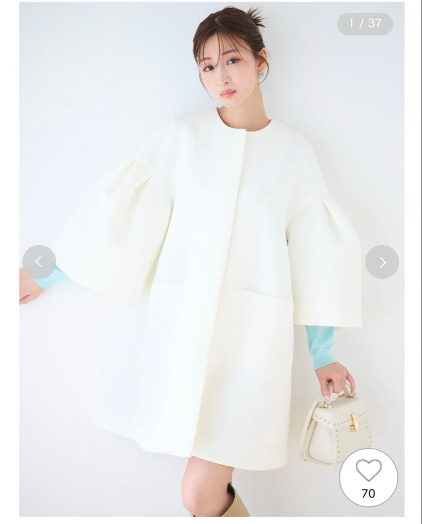 新品未使用CELFORD ボリュームスリーブポンチコート