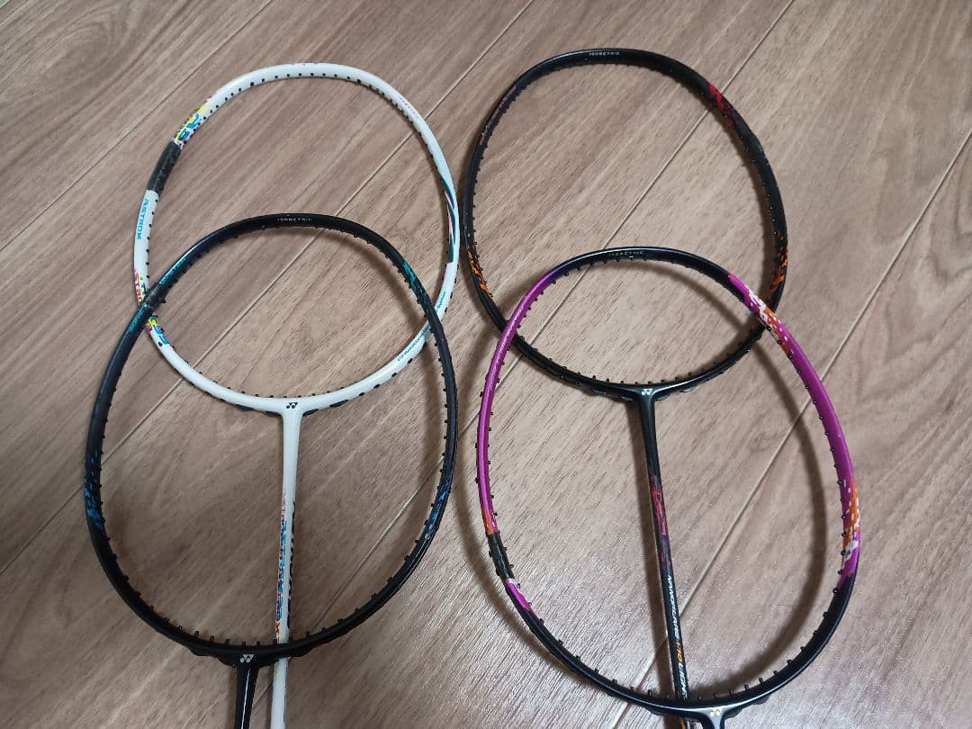 ラケット4本セット ナノフレア アストロクス