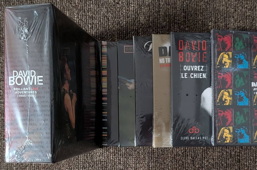 デヴィッド・ボウイ:ブリリアント・ライブ・アドベンチャー⭐️7CD BOX