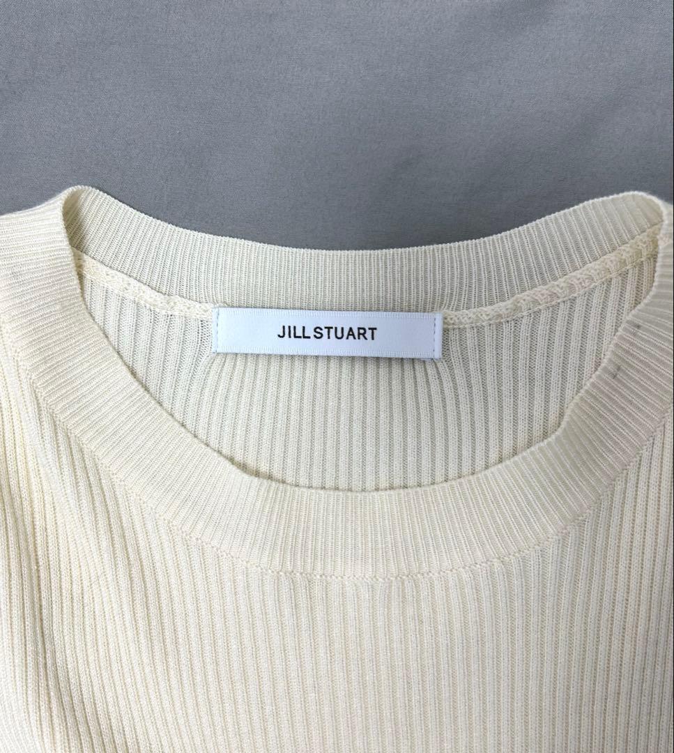 葵✳︎JILLSTUART ジルスチュアート　ニットワンピース　フリル　白