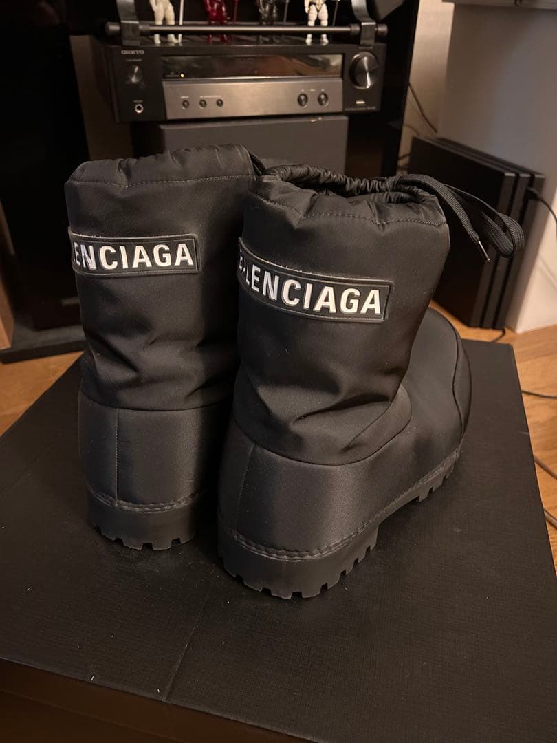 BALENCIAGA ブラック スノーブーツ