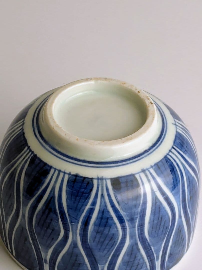 古伊万里　染付よろけ文ころ茶碗　19世紀　　ころ茶碗　そば猪口　ぐい呑　湯呑