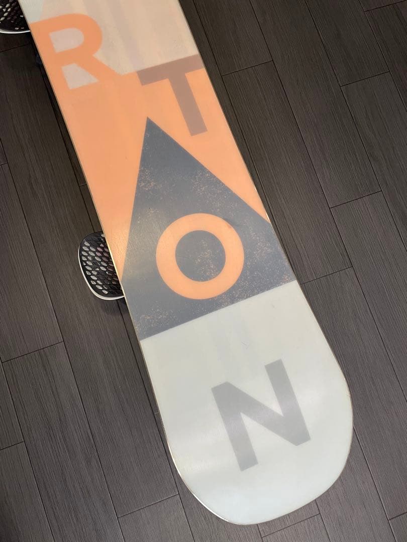 美品❤︎BURTONバートン　レディースYEASAYER 140スノーボードセット