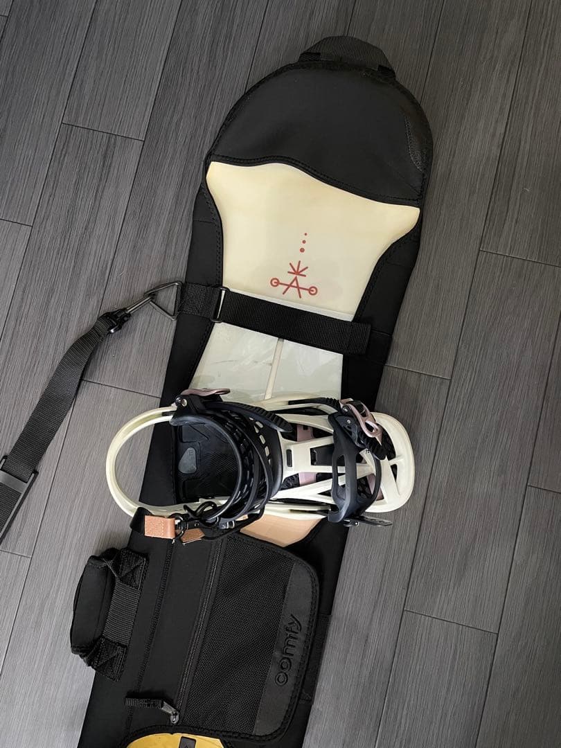 美品❤︎BURTONバートン　レディースYEASAYER 140スノーボードセット