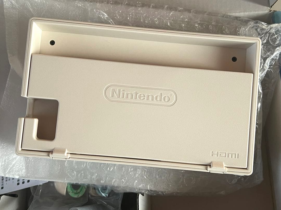 Nintendo Switch本体　あつまれどうぶつの森