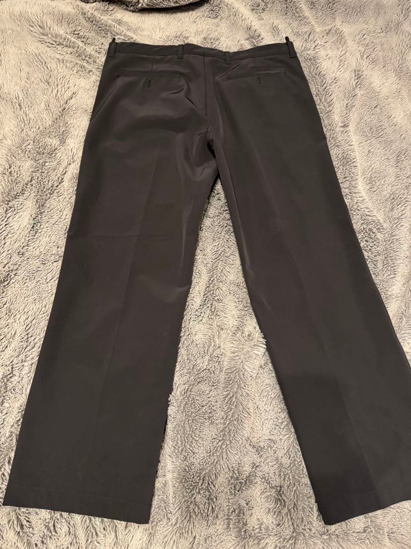 PRADA メンズパンツ　スラックス　表記50サイズ