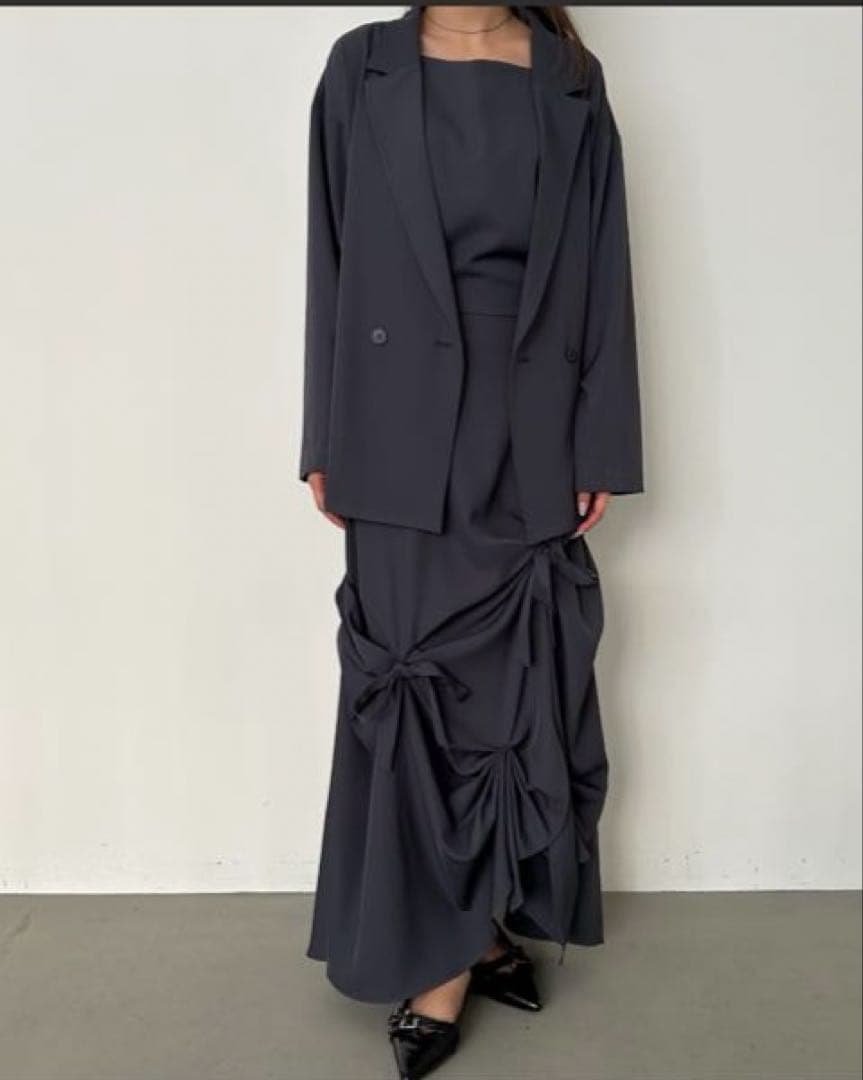 et.UNIVER Frourish attached dress オケージョン