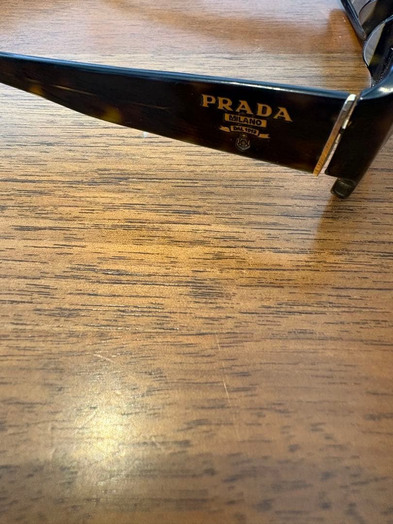 フ*ル様 PRADA ダークブラウンレンズ サングラス