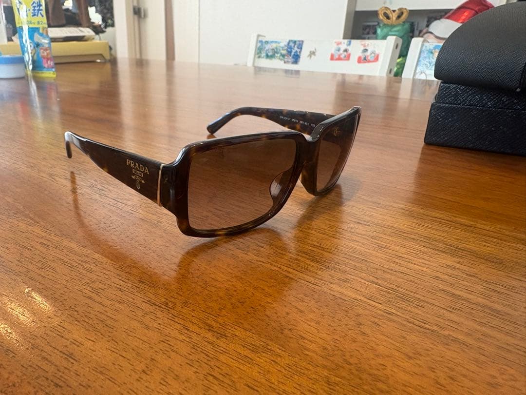 フ*ル様 PRADA ダークブラウンレンズ サングラス