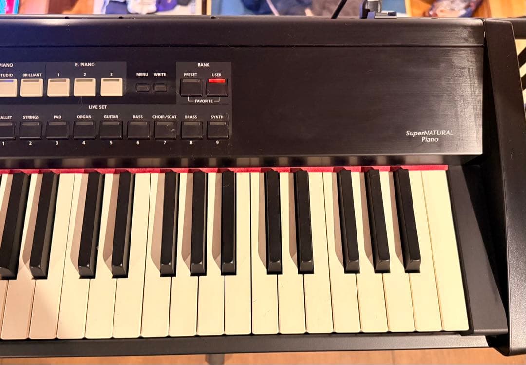 Roland RD-700NX ステージピアノ｜送料込み｜動作良好