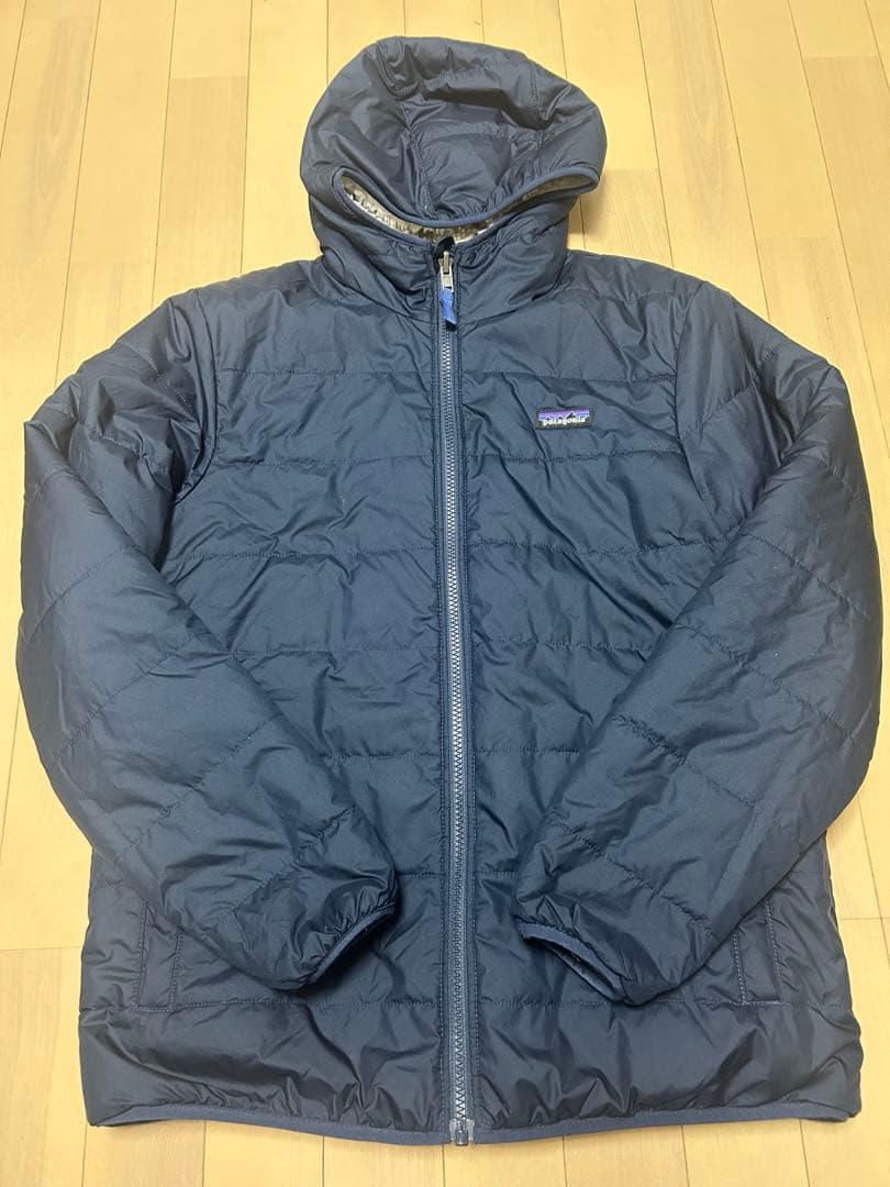 パタゴニア完売大人気 キッズリバーシブル レディフレディフーディ