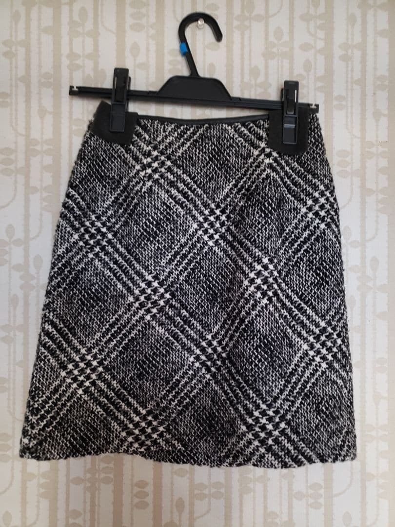 新品タグ付 マイストラーダ ツイーディーチェックミニスカート 34 ss