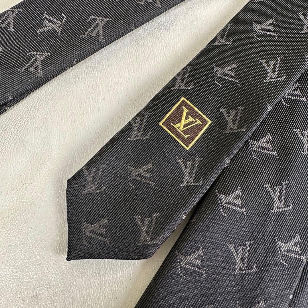 LOUIS VUITTON ルイヴィトン ネクタイ モノグラム 総柄 シルク