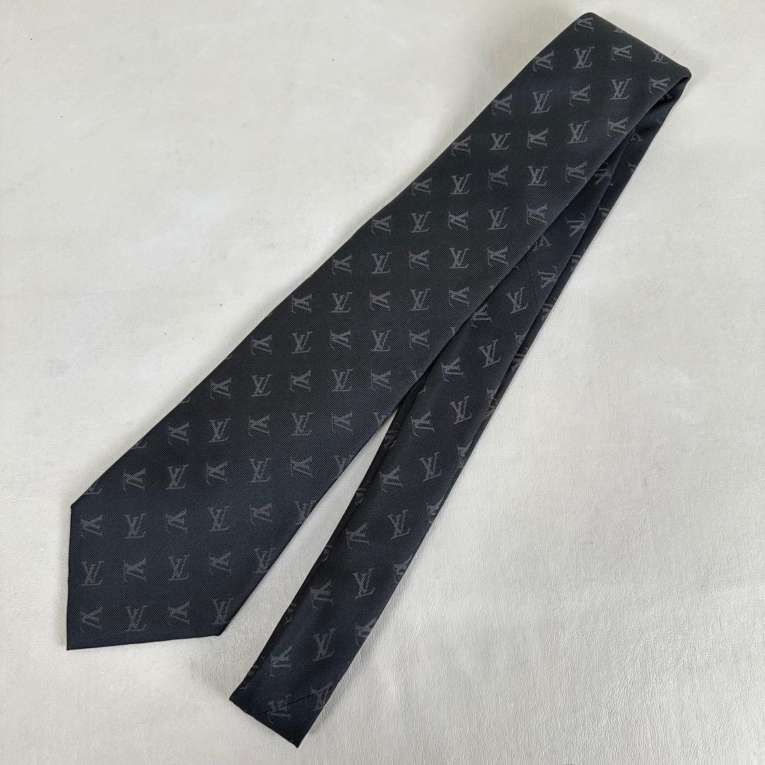 LOUIS VUITTON ルイヴィトン ネクタイ モノグラム 総柄 シルク