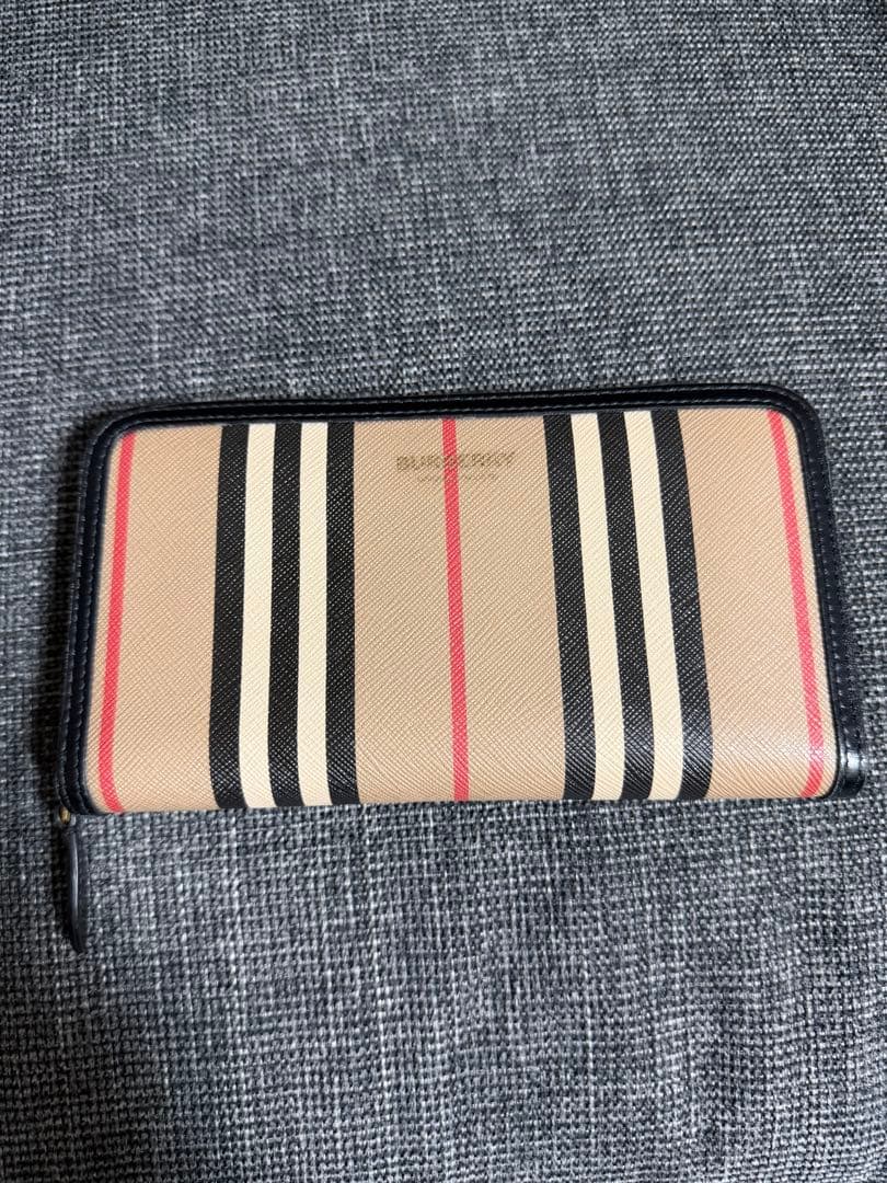 Burberry ストライプ 長財布