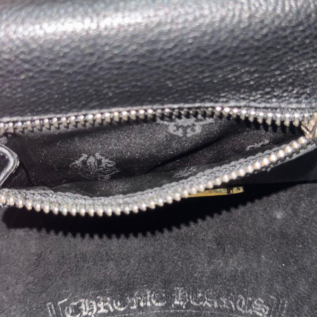 クロムハーツ ウェーブウォレット クロスボタン ブラック ヘビーレザー ミニ