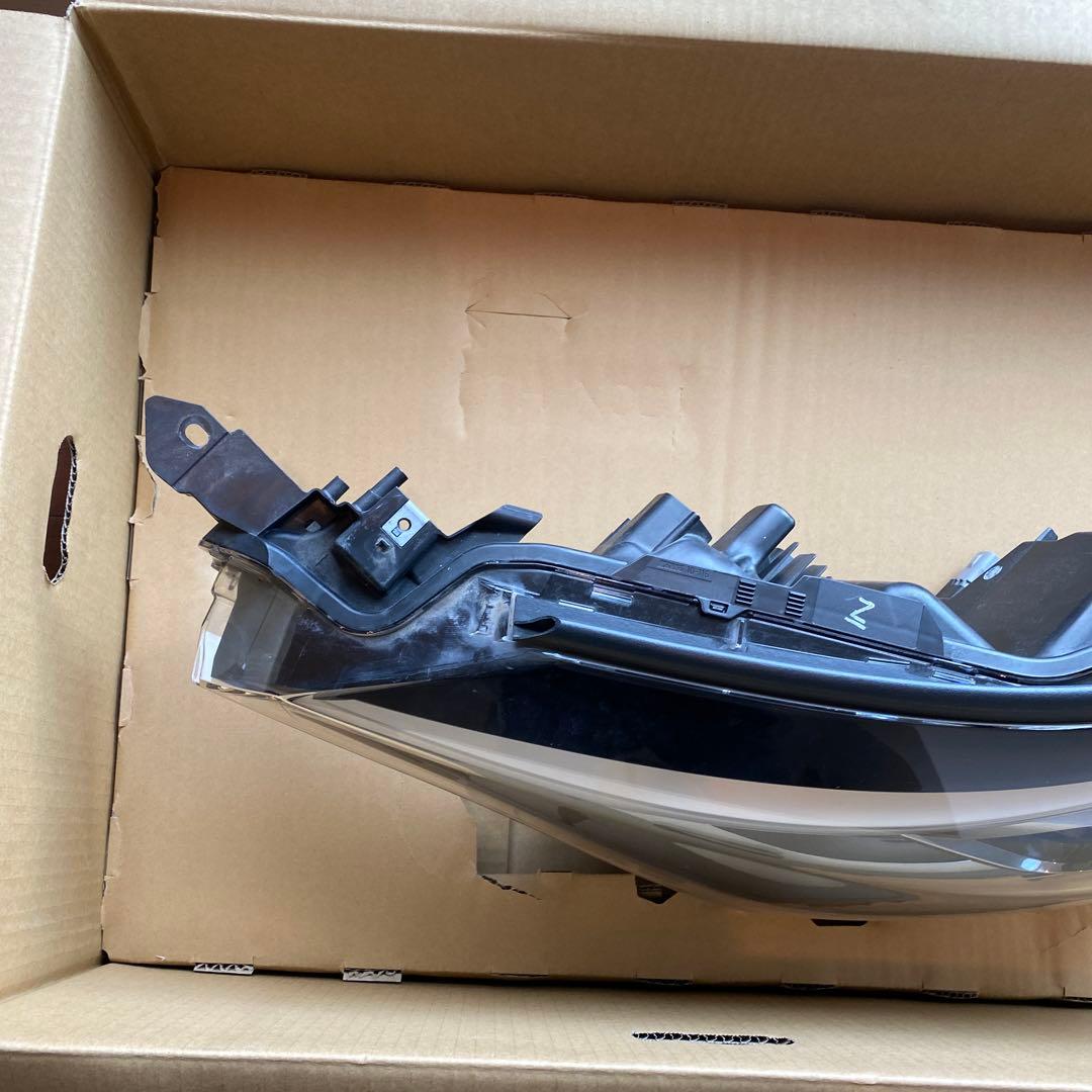 CHR-GR 左ヘッドライト