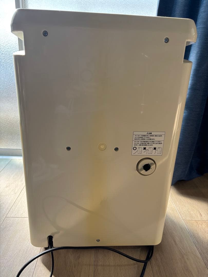 DM-10 ナカトミ 家庭用兼業務用 コンプレッサー式除湿機